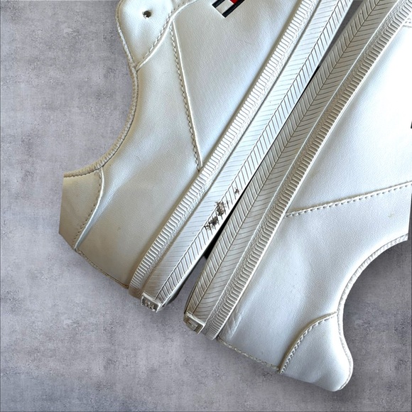 Tommy Hilfiger Sneakers Shoes - Picture 7 of 12
